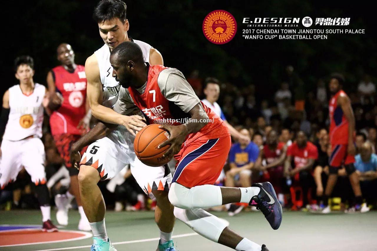 非洲Basketball耀眼之星引发球迷狂热关注